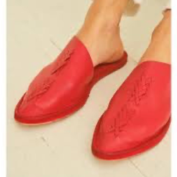 Free People Shoes - Free People Nova leather flats nwot